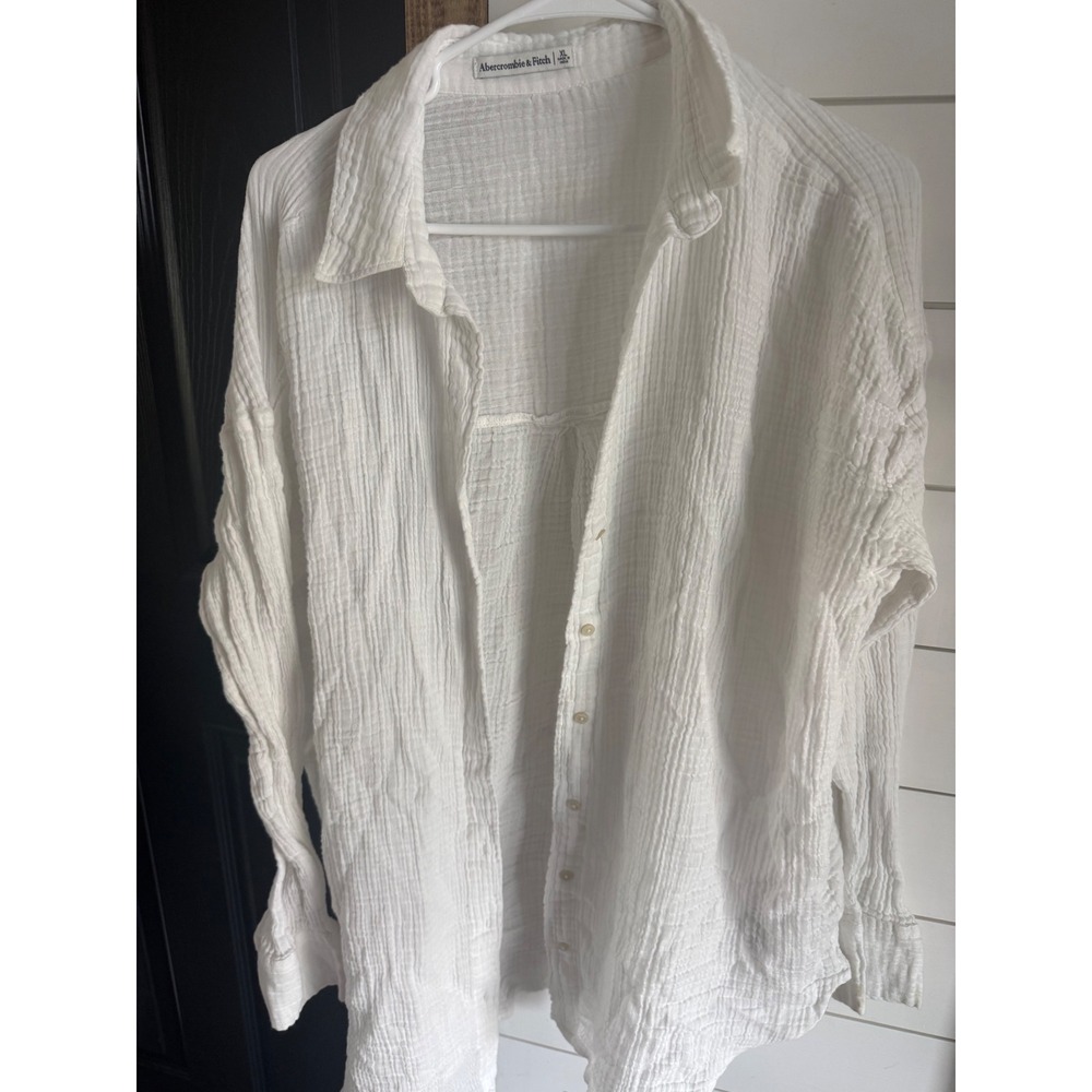 Abercrombie & Fitch White Crinkle Gauze Button-Down Shirt